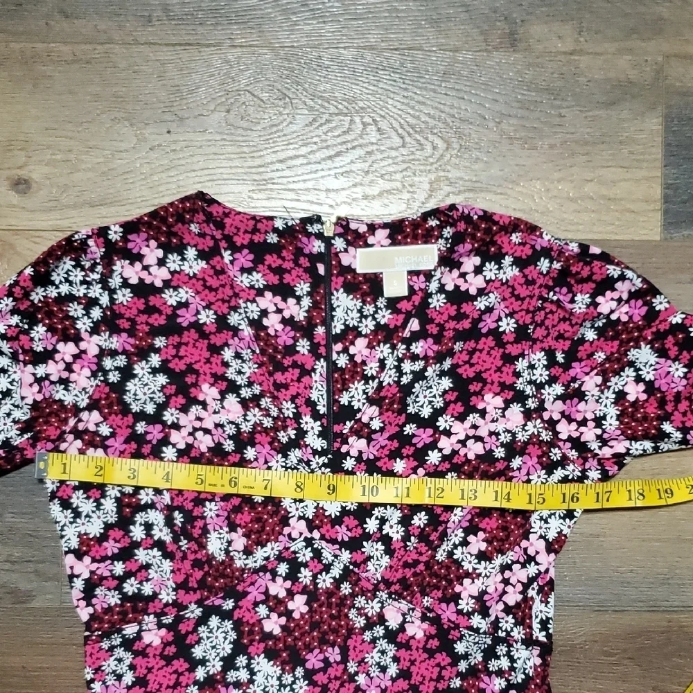 Michael Kors Pink Floral A-Line Short Sleeve Stretch Midi Dress